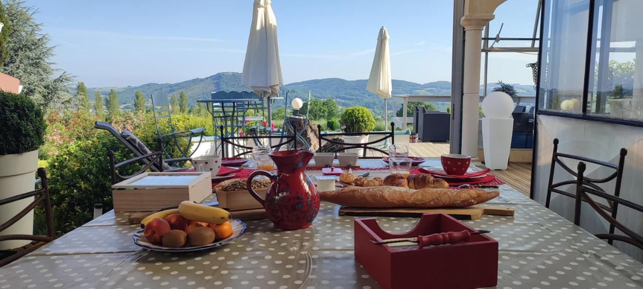Domaine Le Lanis D'hôtes Avec Piscine Et *